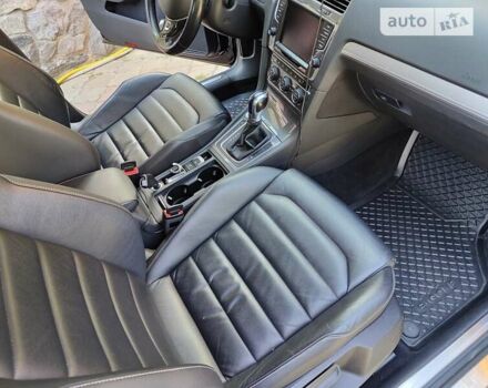 Черный Фольксваген e-Golf, объемом двигателя 0 л и пробегом 137 тыс. км за 9999 $, фото 24 на Automoto.ua
