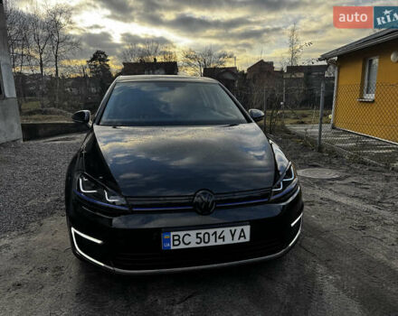 Черный Фольксваген e-Golf, объемом двигателя 0 л и пробегом 190 тыс. км за 10200 $, фото 1 на Automoto.ua