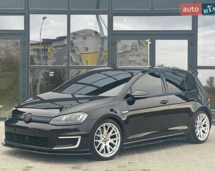 Чорний Фольксваген e-Golf, об'ємом двигуна 0 л та пробігом 136 тис. км за 9999 $, фото 7 на Automoto.ua