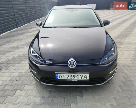 Черный Фольксваген e-Golf, объемом двигателя 0 л и пробегом 183 тыс. км за 8000 $, фото 10 на Automoto.ua