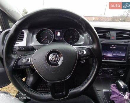 Чорний Фольксваген e-Golf, об'ємом двигуна 0 л та пробігом 130 тис. км за 8800 $, фото 15 на Automoto.ua