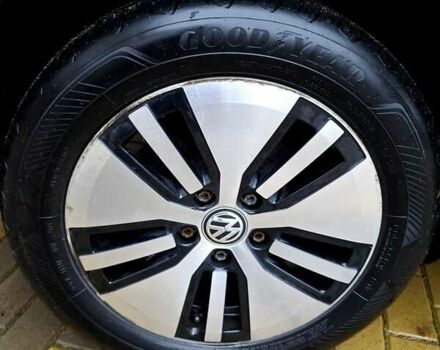 Чорний Фольксваген e-Golf, об'ємом двигуна 0 л та пробігом 112 тис. км за 8200 $, фото 23 на Automoto.ua
