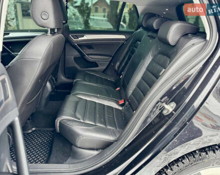Черный Фольксваген e-Golf, объемом двигателя 0 л и пробегом 130 тыс. км за 8300 $, фото 68 на Automoto.ua