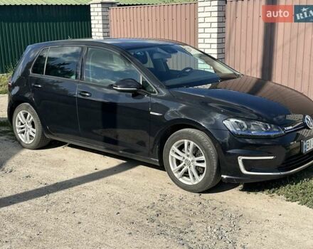 Черный Фольксваген e-Golf, объемом двигателя 0 л и пробегом 85 тыс. км за 11200 $, фото 1 на Automoto.ua