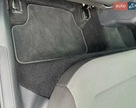 Чорний Фольксваген e-Golf, об'ємом двигуна 0 л та пробігом 129 тис. км за 8999 $, фото 53 на Automoto.ua