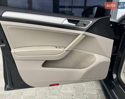 Чорний Фольксваген e-Golf, об'ємом двигуна 0 л та пробігом 136 тис. км за 9999 $, фото 43 на Automoto.ua