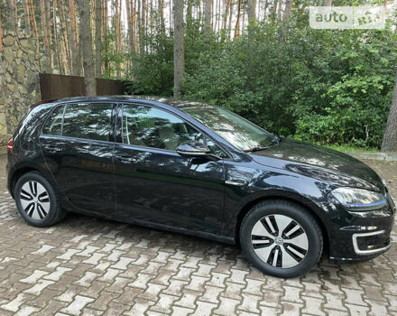 Чорний Фольксваген e-Golf, об'ємом двигуна 0 л та пробігом 73 тис. км за 12200 $, фото 31 на Automoto.ua