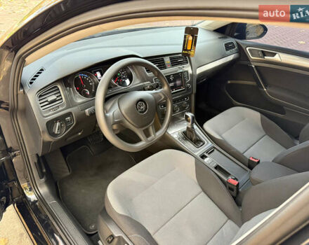 Фольксваген e-Golf 2015 в Кропивницком (Кировограде) на Automoto.ua Черный Фольксваген e-Golf, объемом двигателя 0 л и пробегом 180 тыс. км за 8400 $, фото 22 на Automoto.ua