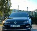 Черный Фольксваген e-Golf, объемом двигателя 0 л и пробегом 185 тыс. км за 10000 $, фото 1 на Automoto.ua