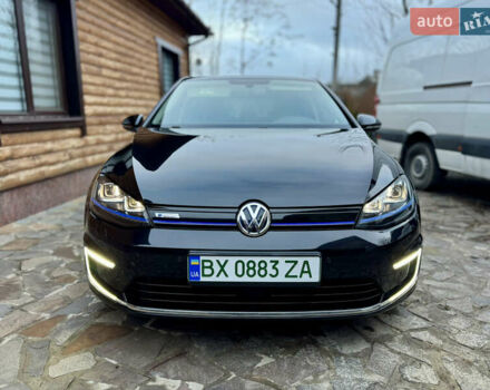 Черный Фольксваген e-Golf, объемом двигателя 0 л и пробегом 141 тыс. км за 9200 $, фото 2 на Automoto.ua