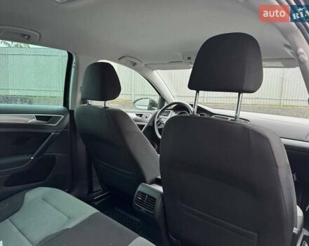 Черный Фольксваген e-Golf, объемом двигателя 0 л и пробегом 89 тыс. км за 8500 $, фото 7 на Automoto.ua