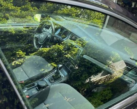 Черный Фольксваген e-Golf, объемом двигателя 0 л и пробегом 180 тыс. км за 7650 $, фото 11 на Automoto.ua