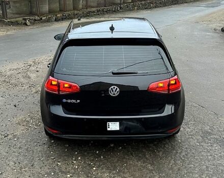 Черный Фольксваген e-Golf, объемом двигателя 0 л и пробегом 82 тыс. км за 10000 $, фото 4 на Automoto.ua