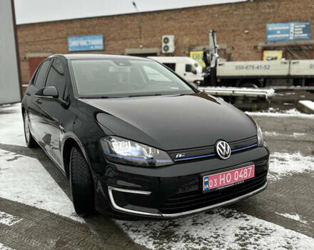 Черный Фольксваген e-Golf, объемом двигателя 0 л и пробегом 125 тыс. км за 8900 $, фото 10 на Automoto.ua