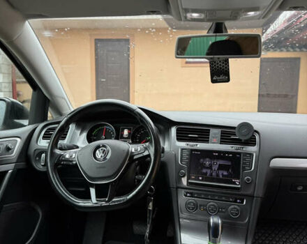Черный Фольксваген e-Golf, объемом двигателя 0 л и пробегом 136 тыс. км за 8300 $, фото 9 на Automoto.ua