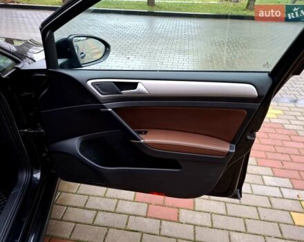 Черный Фольксваген e-Golf, объемом двигателя 0 л и пробегом 112 тыс. км за 8600 $, фото 19 на Automoto.ua