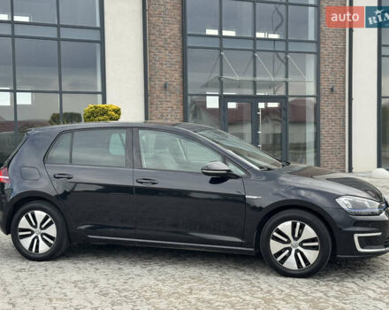 Чорний Фольксваген e-Golf, об'ємом двигуна 0 л та пробігом 129 тис. км за 8999 $, фото 20 на Automoto.ua