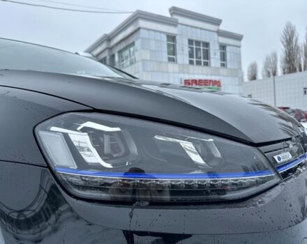 Чорний Фольксваген e-Golf, об'ємом двигуна 0 л та пробігом 72 тис. км за 12990 $, фото 10 на Automoto.ua