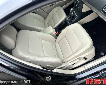 Черный Фольксваген e-Golf, объемом двигателя 0 л и пробегом 82 тыс. км за 10000 $, фото 9 на Automoto.ua