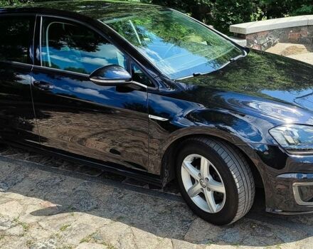 Черный Фольксваген e-Golf, объемом двигателя 0 л и пробегом 153 тыс. км за 8200 $, фото 2 на Automoto.ua