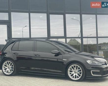 Черный Фольксваген e-Golf, объемом двигателя 0 л и пробегом 136 тыс. км за 9299 $, фото 10 на Automoto.ua