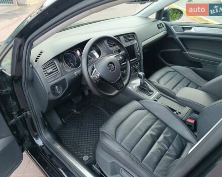 Чорний Фольксваген e-Golf, об'ємом двигуна 0 л та пробігом 120 тис. км за 7750 $, фото 40 на Automoto.ua