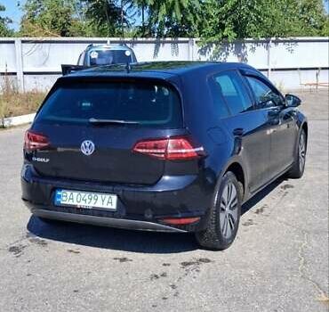 Черный Фольксваген e-Golf, объемом двигателя 0 л и пробегом 161 тыс. км за 8500 $, фото 1 на Automoto.ua