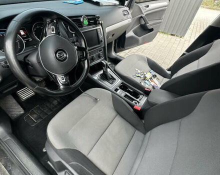 Черный Фольксваген e-Golf, объемом двигателя 0 л и пробегом 142 тыс. км за 8500 $, фото 14 на Automoto.ua