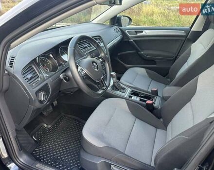 Черный Фольксваген e-Golf, объемом двигателя 0 л и пробегом 145 тыс. км за 8499 $, фото 8 на Automoto.ua