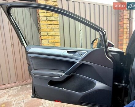 Чорний Фольксваген e-Golf, об'ємом двигуна 0 л та пробігом 110 тис. км за 11000 $, фото 20 на Automoto.ua