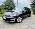 Черный Фольксваген e-Golf, объемом двигателя 0 л и пробегом 122 тыс. км за 8300 $, фото 1 на Automoto.ua