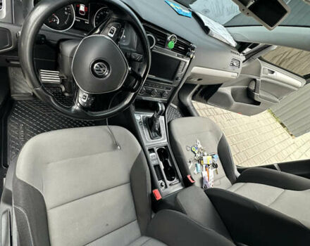 Черный Фольксваген e-Golf, объемом двигателя 0 л и пробегом 142 тыс. км за 8500 $, фото 9 на Automoto.ua