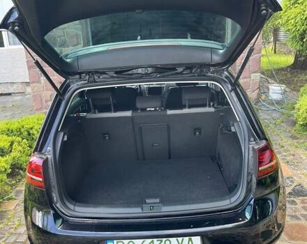 Черный Фольксваген e-Golf, объемом двигателя 0 л и пробегом 180 тыс. км за 7650 $, фото 5 на Automoto.ua