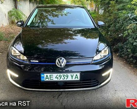 Черный Фольксваген e-Golf, объемом двигателя 0 л и пробегом 185 тыс. км за 10000 $, фото 8 на Automoto.ua