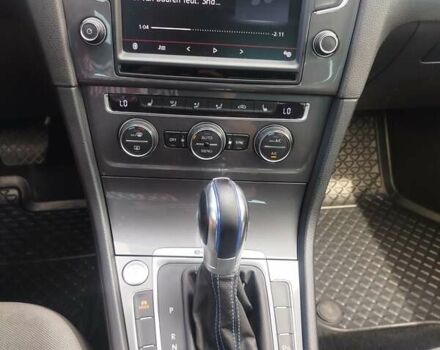 Черный Фольксваген e-Golf, объемом двигателя 0 л и пробегом 183 тыс. км за 8000 $, фото 11 на Automoto.ua
