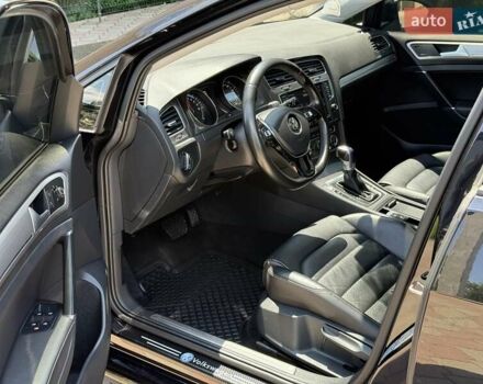 Чорний Фольксваген e-Golf, об'ємом двигуна 0 л та пробігом 98 тис. км за 12499 $, фото 7 на Automoto.ua