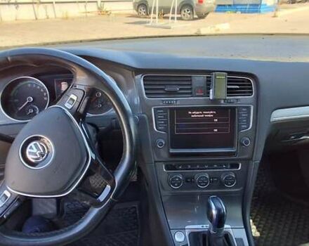 Черный Фольксваген e-Golf, объемом двигателя 0 л и пробегом 161 тыс. км за 8500 $, фото 6 на Automoto.ua