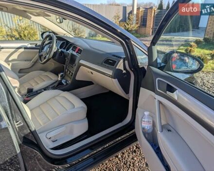 Черный Фольксваген e-Golf, объемом двигателя 0 л и пробегом 53 тыс. км за 10299 $, фото 3 на Automoto.ua