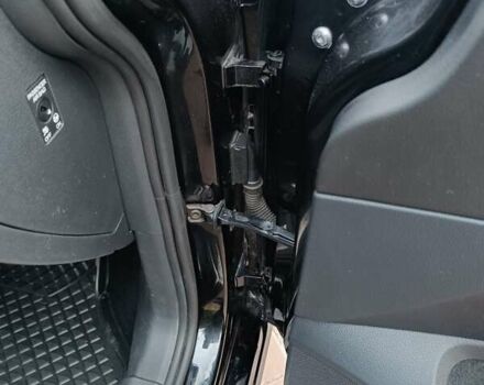 Чорний Фольксваген e-Golf, об'ємом двигуна 0 л та пробігом 120 тис. км за 7750 $, фото 51 на Automoto.ua