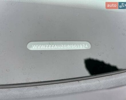 Черный Фольксваген e-Golf, объемом двигателя 0 л и пробегом 133 тыс. км за 10500 $, фото 36 на Automoto.ua