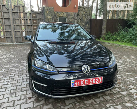 Черный Фольксваген e-Golf, объемом двигателя 0 л и пробегом 73 тыс. км за 12200 $, фото 39 на Automoto.ua