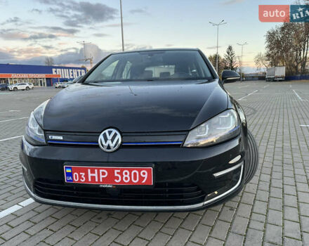 Черный Фольксваген e-Golf, объемом двигателя 0 л и пробегом 112 тыс. км за 8800 $, фото 1 на Automoto.ua