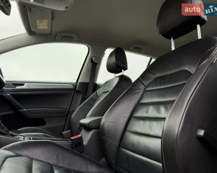 Чорний Фольксваген e-Golf, об'ємом двигуна 0 л та пробігом 96 тис. км за 8999 $, фото 27 на Automoto.ua