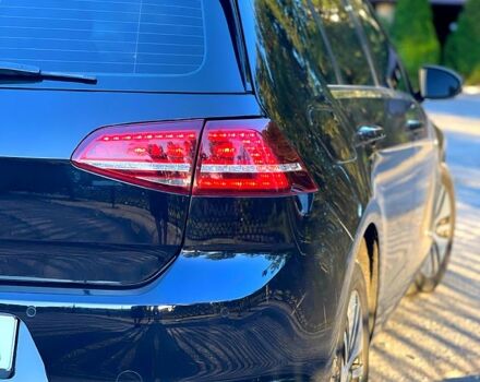 Черный Фольксваген e-Golf, объемом двигателя 0 л и пробегом 185 тыс. км за 10000 $, фото 3 на Automoto.ua