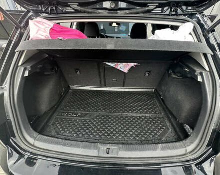 Черный Фольксваген e-Golf, объемом двигателя 0 л и пробегом 142 тыс. км за 8900 $, фото 10 на Automoto.ua