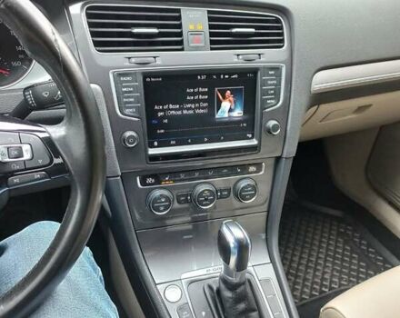 Черный Фольксваген e-Golf, объемом двигателя 0 л и пробегом 115 тыс. км за 10000 $, фото 26 на Automoto.ua