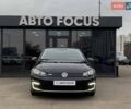 Черный Фольксваген e-Golf, объемом двигателя 0 л и пробегом 180 тыс. км за 11990 $, фото 2 на Automoto.ua