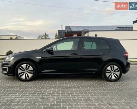 Черный Фольксваген e-Golf, объемом двигателя 0 л и пробегом 118 тыс. км за 7950 $, фото 2 на Automoto.ua
