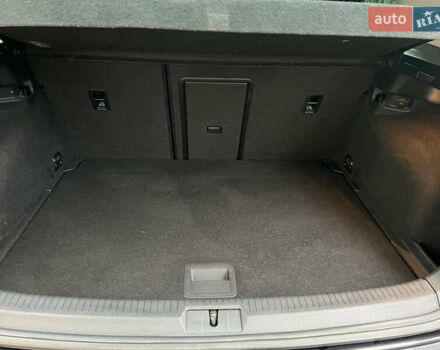 Чорний Фольксваген e-Golf, об'ємом двигуна 0 л та пробігом 130 тис. км за 7850 $, фото 19 на Automoto.ua