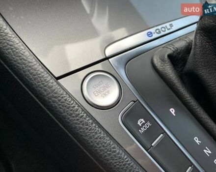 Черный Фольксваген e-Golf, объемом двигателя 0 л и пробегом 180 тыс. км за 11990 $, фото 20 на Automoto.ua